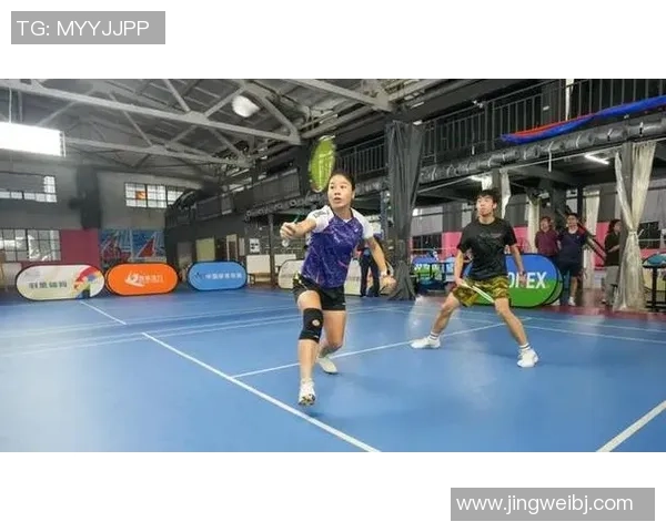 羽毛球的力量与坚持：深入杭州羽毛球队的耐力训练揭秘